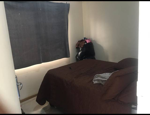 2 BEDROOM FREEHOLD FOR SALE IN EKUPHUMLENI